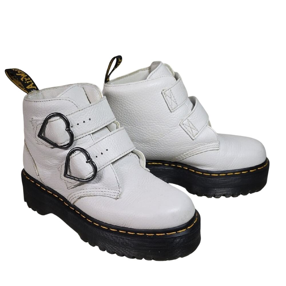 Dr. Martens Devon Heart Platform White Leather Boots Womens Size 9